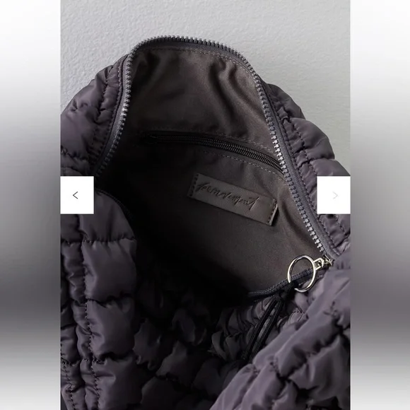 FP Movement Quilted Caryall Bag Graphite - Picture 5 of 8